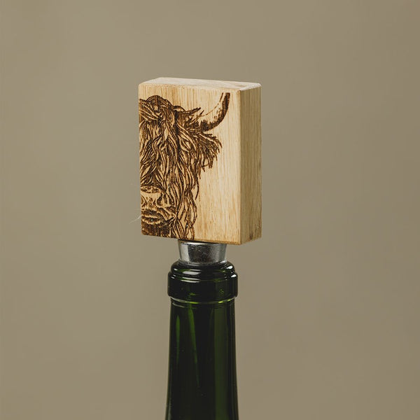 Highland Cow Oak Bottle Stopper